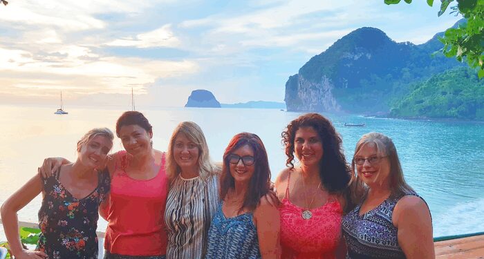 Adventure + Luxury + Woman Power = Travel Queen! (Solo female travel ...